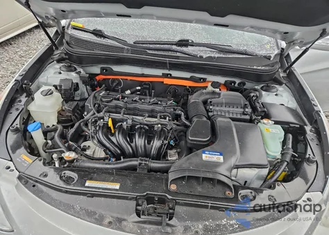 2013 Hyundai Sonata Hybrid z USA, uszkodzony, nr VIN KMHEC4A43DA080296